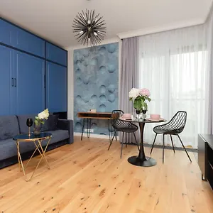 azienki-park-residence-by-renters-prestige.warsawhotelspoland.com/